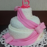 Bolo Cenográfico 15 anos